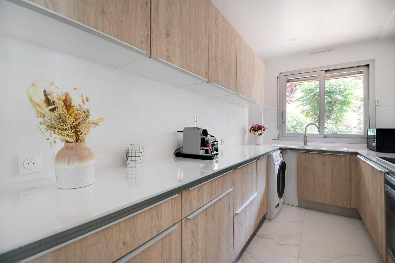 Elegant Apartment - 2Br-6P - Tour Eiffel Paris Exteriör bild