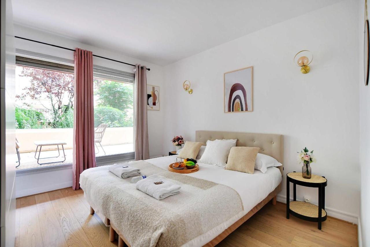 Elegant Apartment - 2Br-6P - Tour Eiffel Paris Exteriör bild